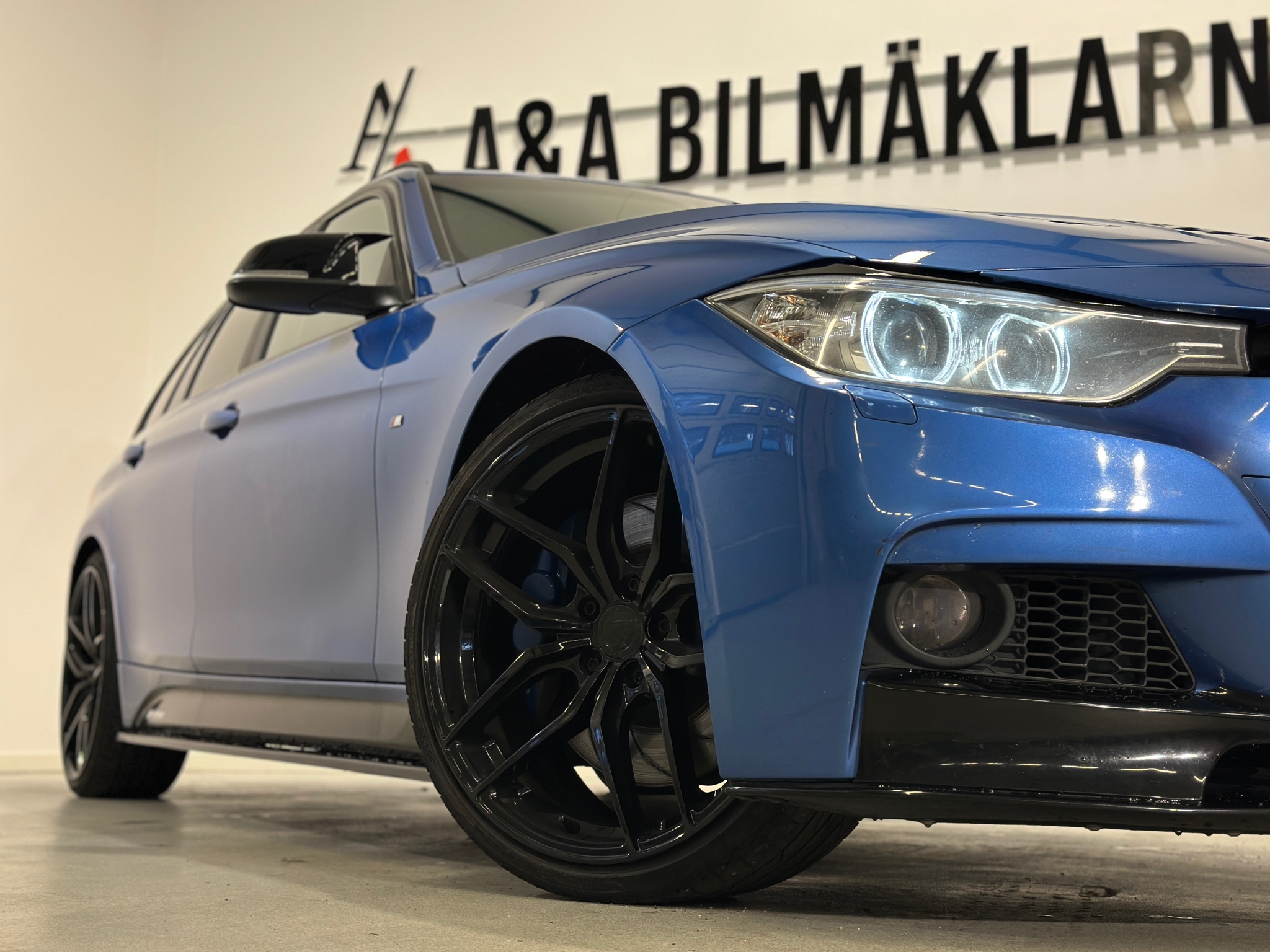 BMW 335 2015, bild 3/51