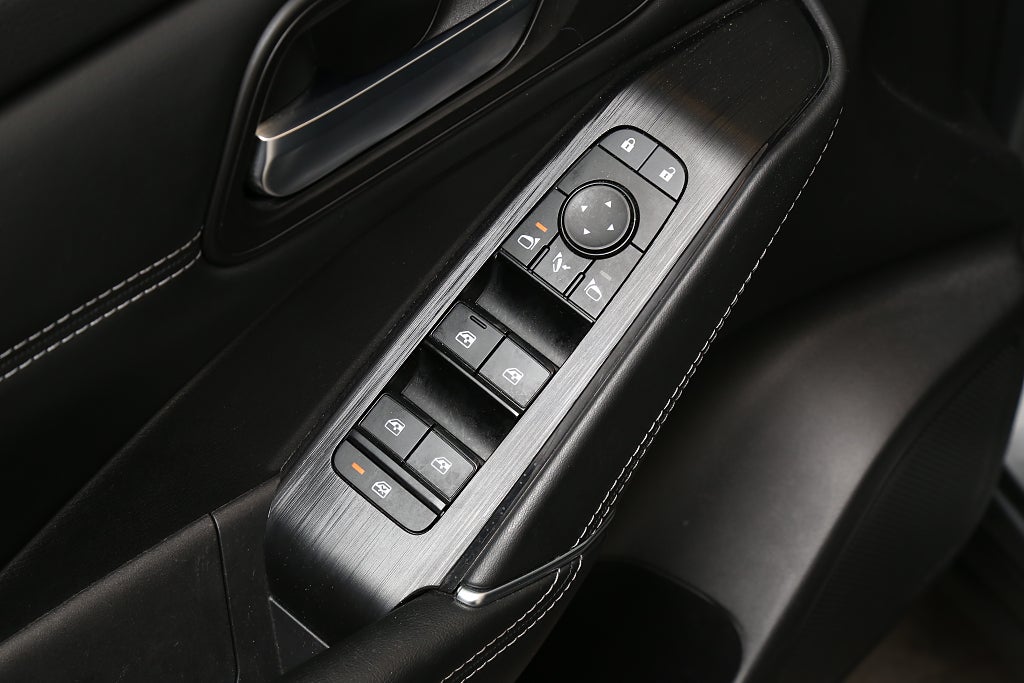 Nissan Qashqai e-POWER 190hk Hybrid N-Connecta Aut Drag 2023