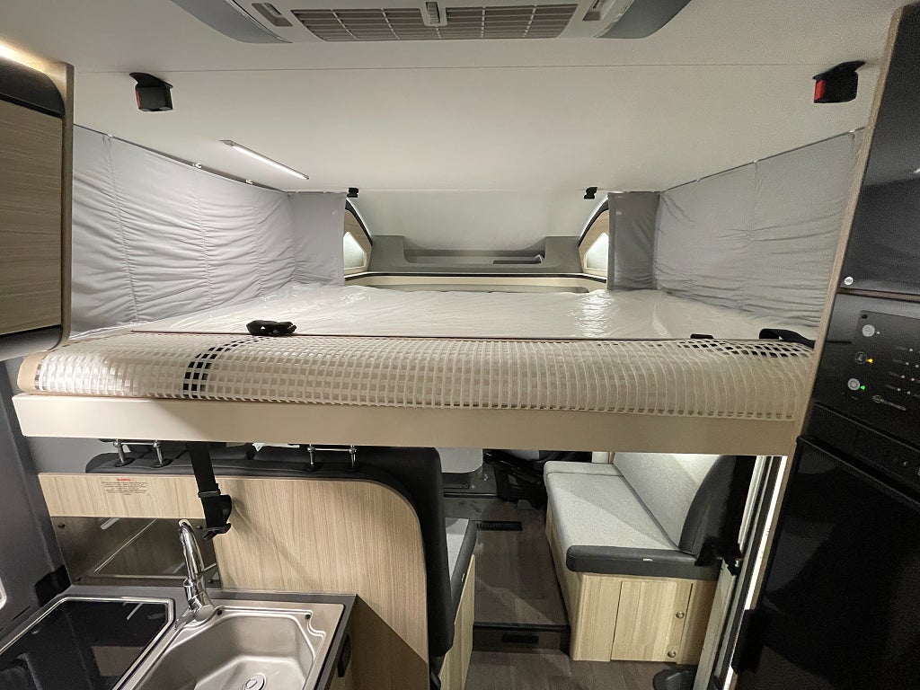 Sun Living S 75 SC / Automat / ALDE / AC-Bodel / Solcell / 5bält / Taksäng/ - Sun Living