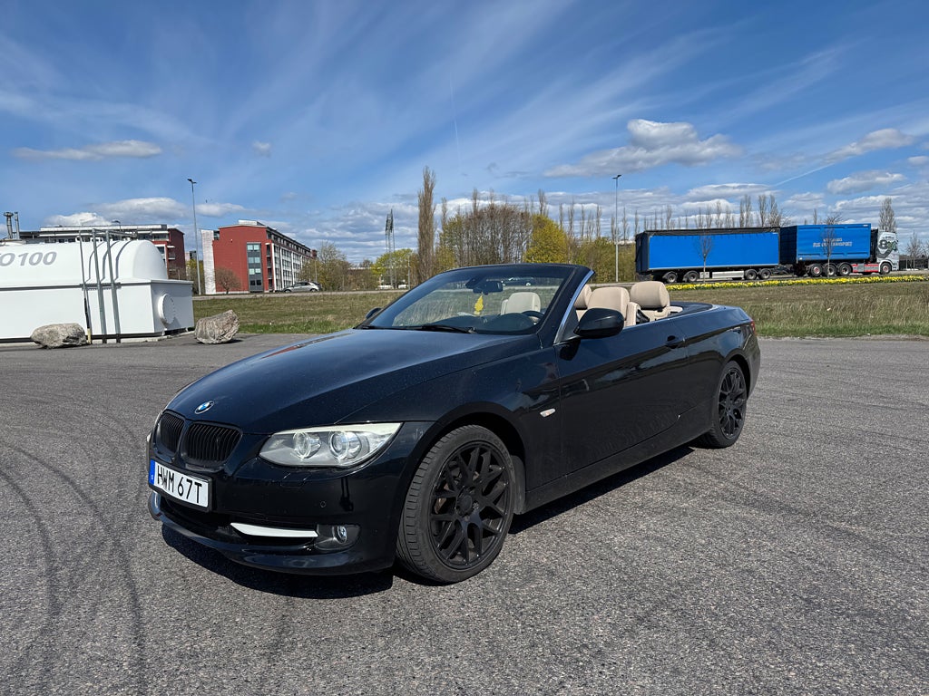 BMW 320D Cabriolet | Navi | Skinn | Prisvärd