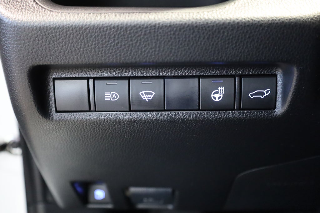 Toyota RAV4 Hybrid AWD-i E-CVT Active Kamera Rattvärme Keyless 2021
