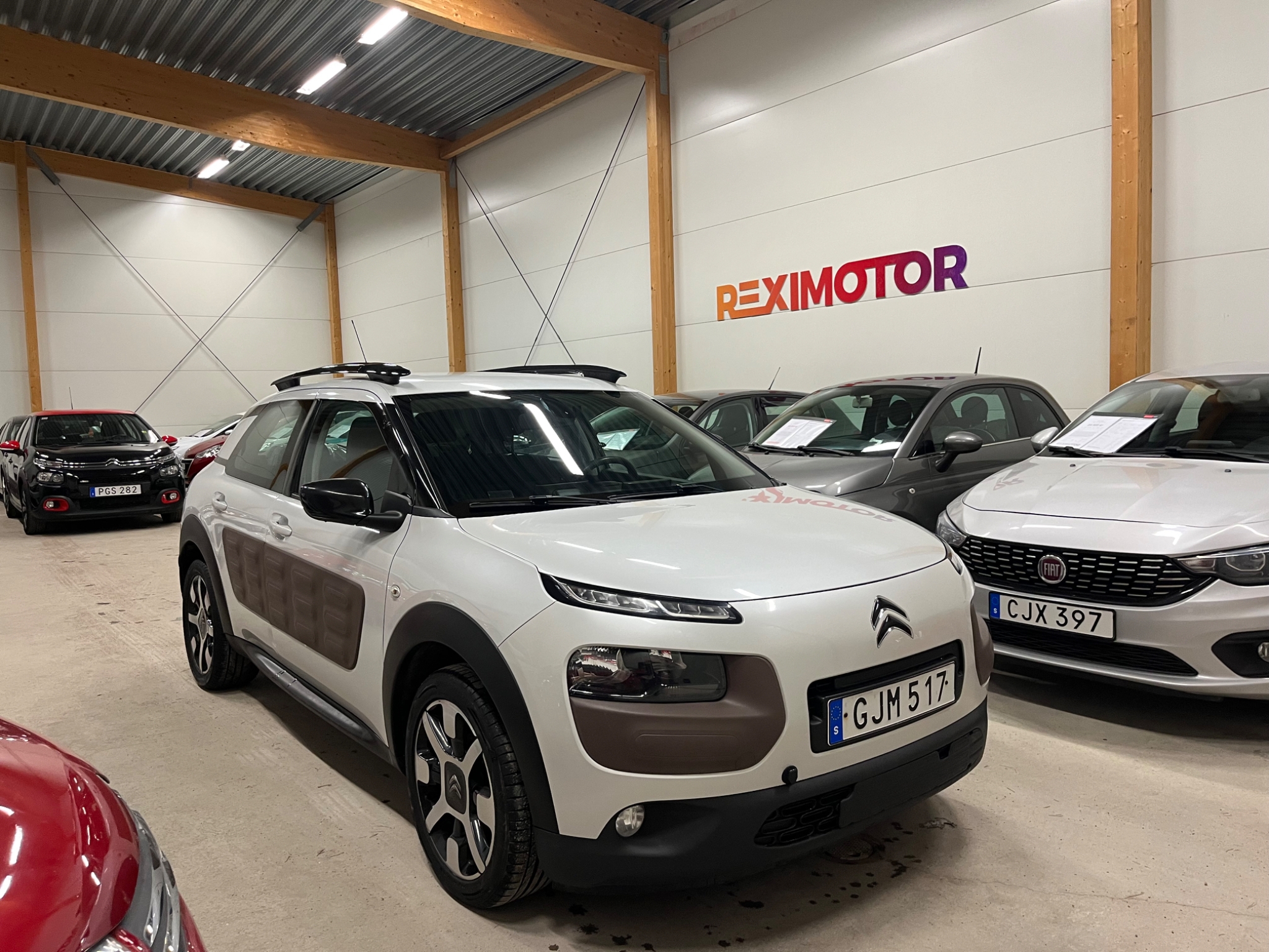Citroen C4 Cactus 2015, bild 2/48