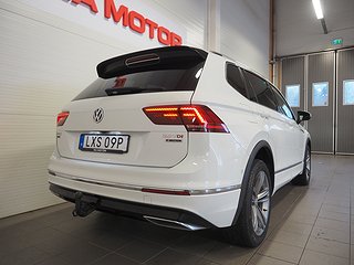 SUV Volkswagen Tiguan 5 av 23