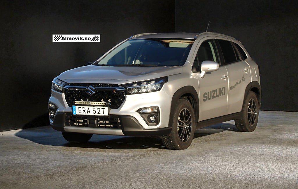 Suzuki S-Cross Select Automat 4WD