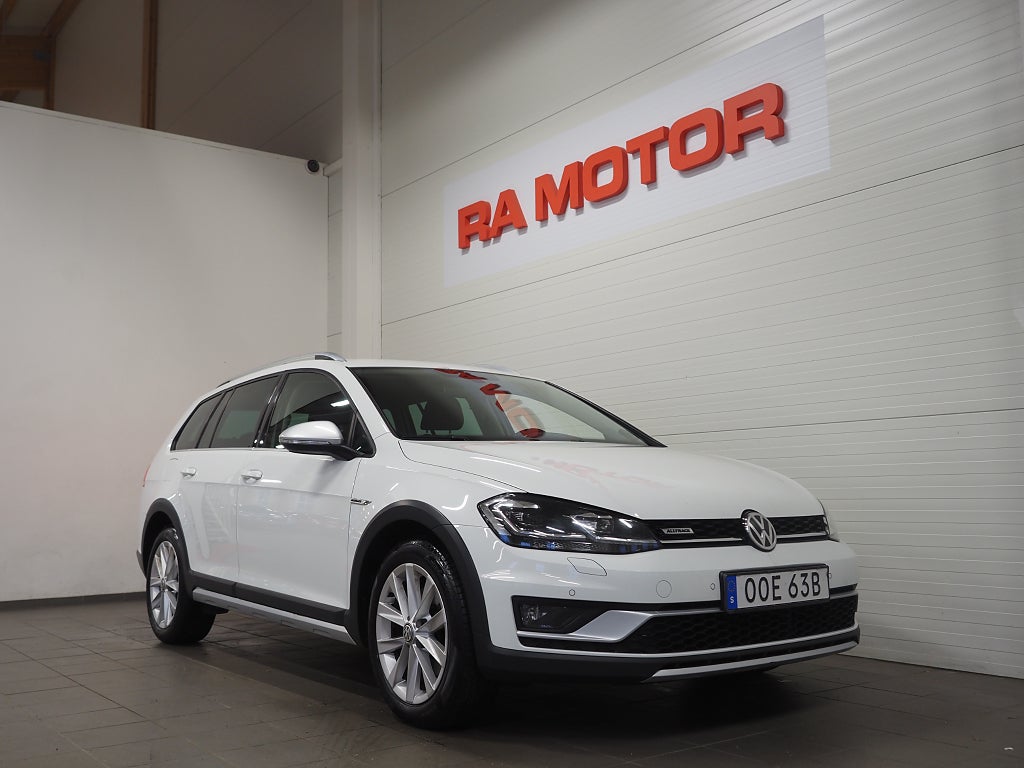 Volkswagen Golf Alltrack TDI 184hk 4M |Kamera|Drag|D-värm| 2019