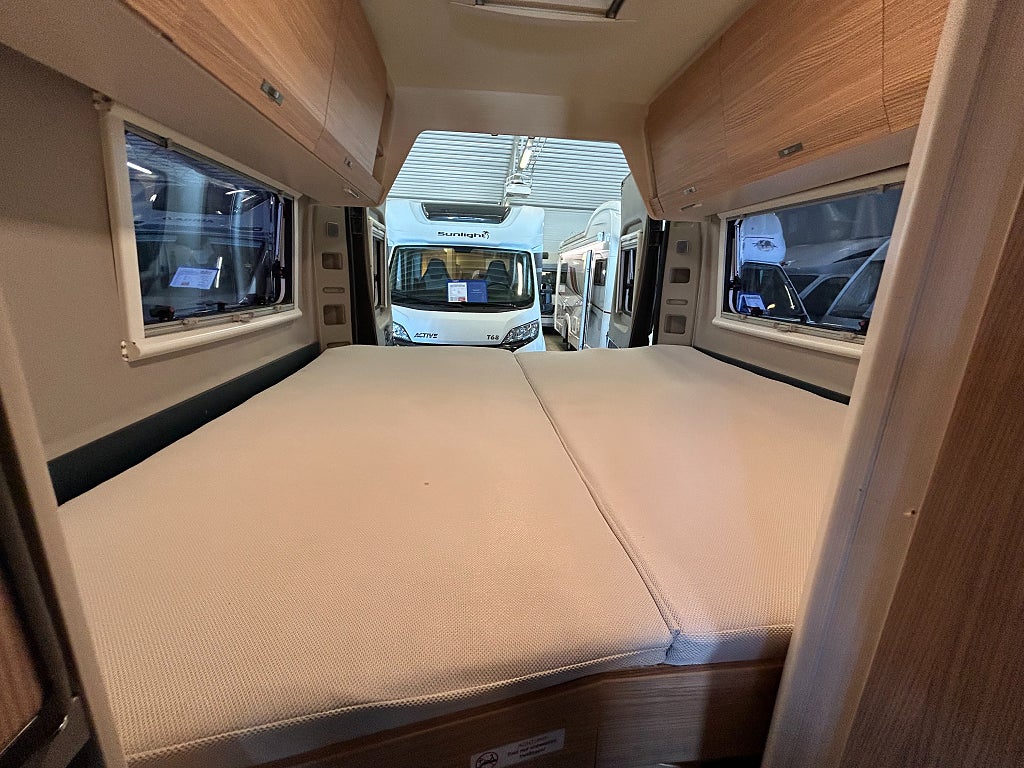 Knaus Boxlife R19 / Backkamera / Höj & Sänkbarsäng /Litium / Solcell  - Knaus