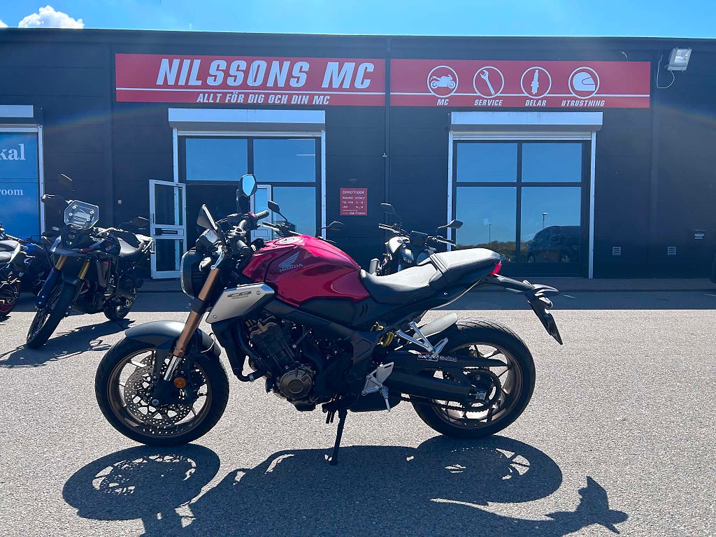 Honda CB650R ( 582mil ) 