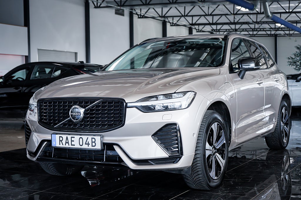 Volvo XC60 Recharge T8 AWD Geartronic Plus Dark Pano 456hk 