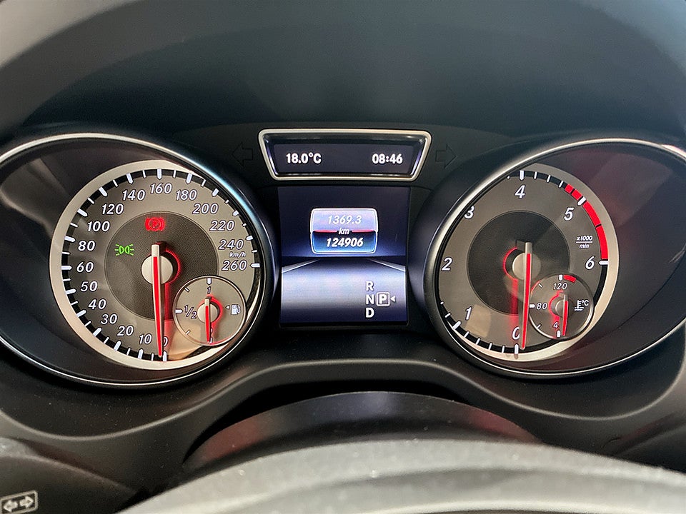 Bild på Mercedes-Benz CLA 220 d Shooting Brake 7G-DCT 177hk Aut B-KAMERA 