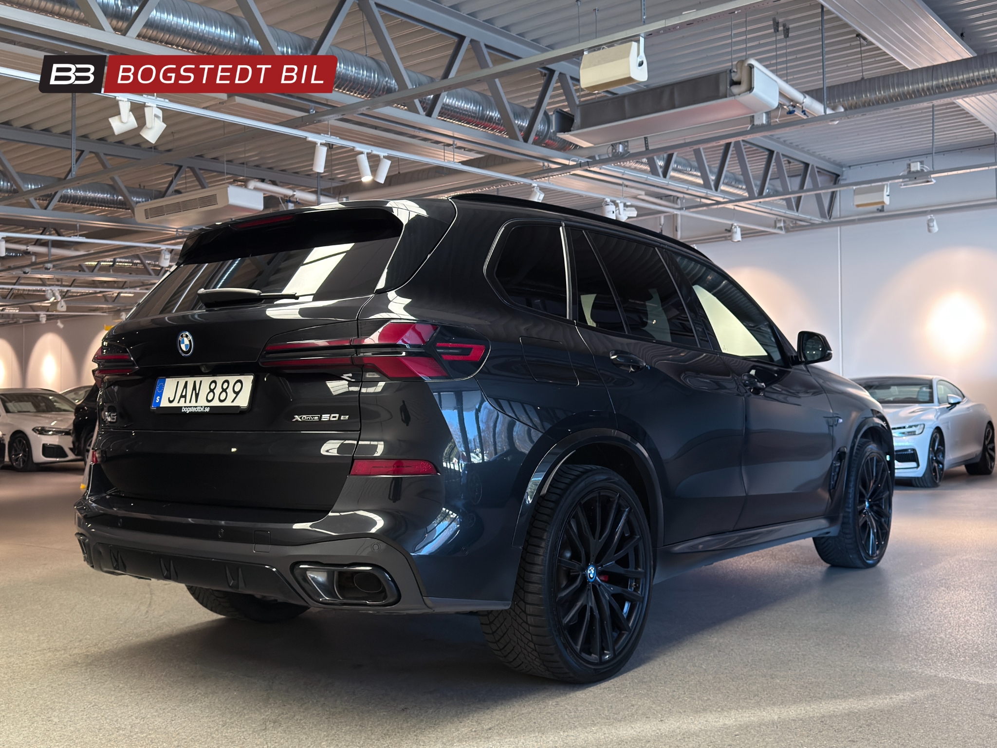 BMW X5 xDrive50e 490hk M-Sport | Innovation | Drag 2024 - miniatyr 33