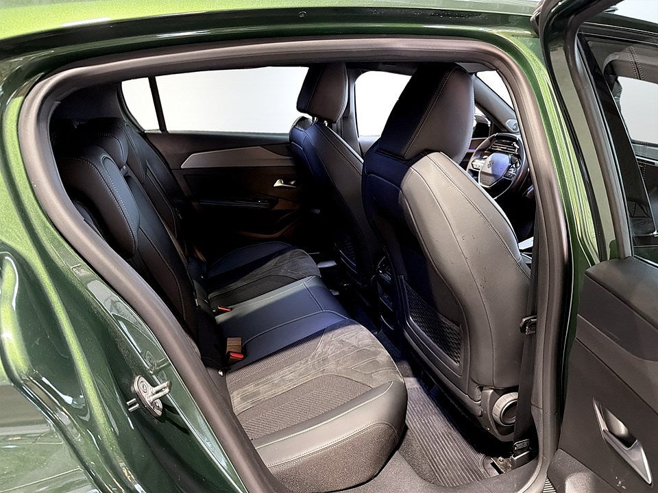 Bild på Peugeot 308 5D GT 1.2 PT 130hk Aut - B-KAMERA, 1 ÄGARE