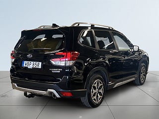 Subaru Forester e-Boxer XFuel Lineartronic 1-Brukare/Drag/MoK/S&V-Däck – bild 6