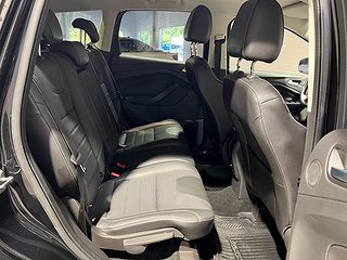 SUV Ford Kuga 10 av 21