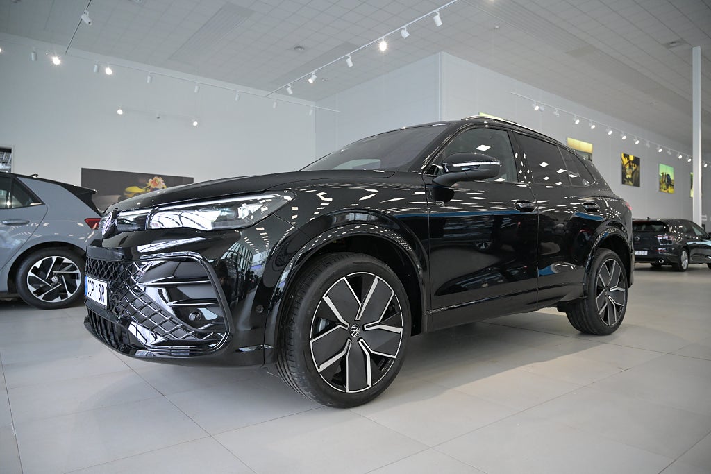 Volkswagen Tiguan 2.0 TDI 4M R-Line Drag P-Värmare