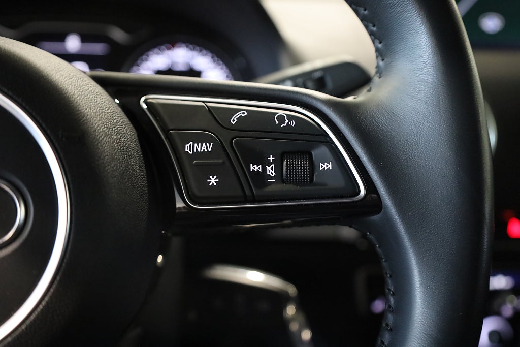 Audi A3 Sportback 35 TFSI S Tronic Proline Navi Blåtand