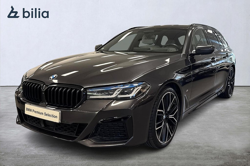 BMW 530D xDrive Touring M-sport| Panorama | H&K | Drag | Värmare