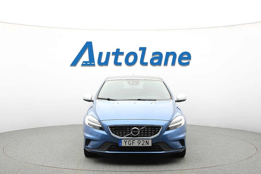 Volvo V40 T3 R-Design, Panorama, H/K, Kamera 152hk
