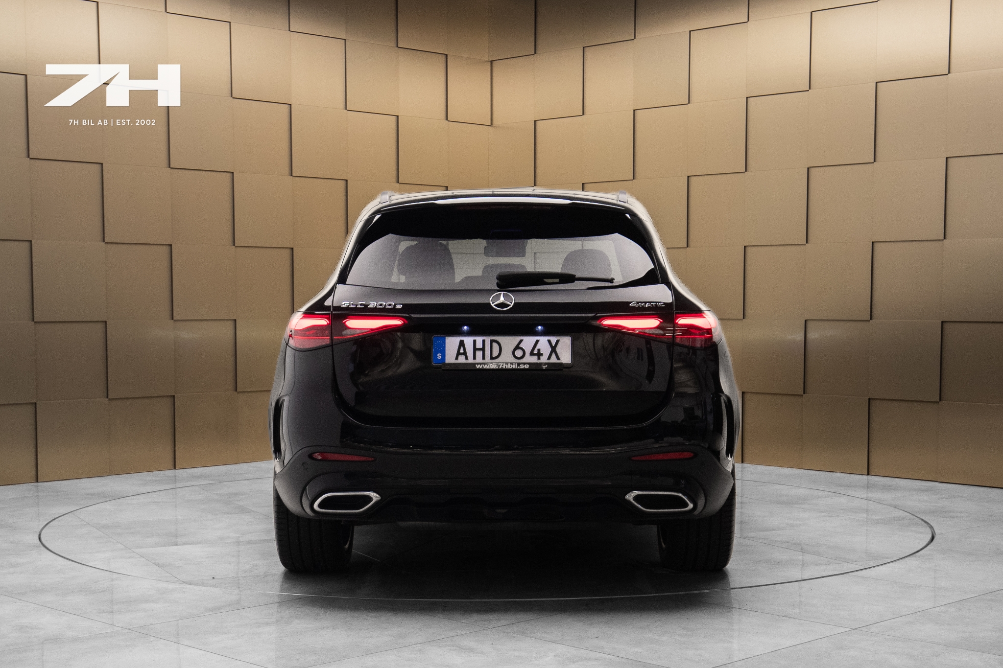 Mercedes-Benz GLC 300 e 4MATIC AMG Line 2023, bild 4/10