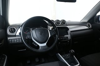 SUV Suzuki Vitara 13 av 24