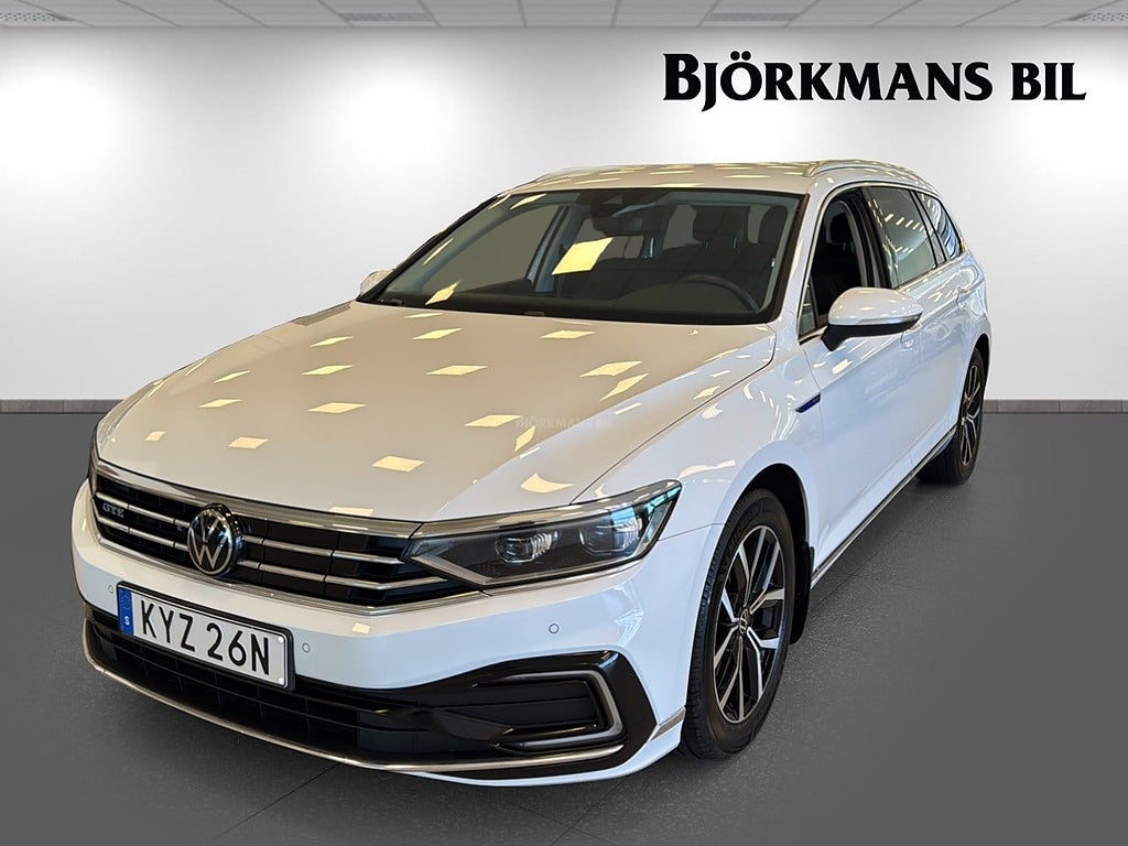Volkswagen Passat GTE 1.4 TSI DSG Executive Business Drag/V-hjul