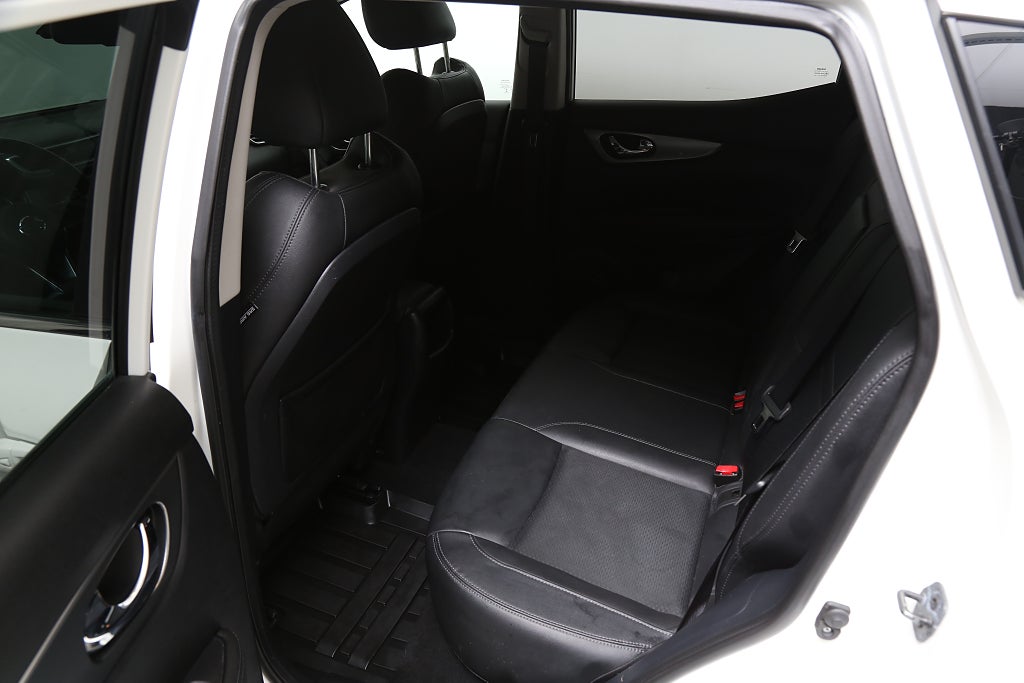 Nissan Qashqai 1,2 DIG-T 115hk Keyless Navi 360°-kamera 2018