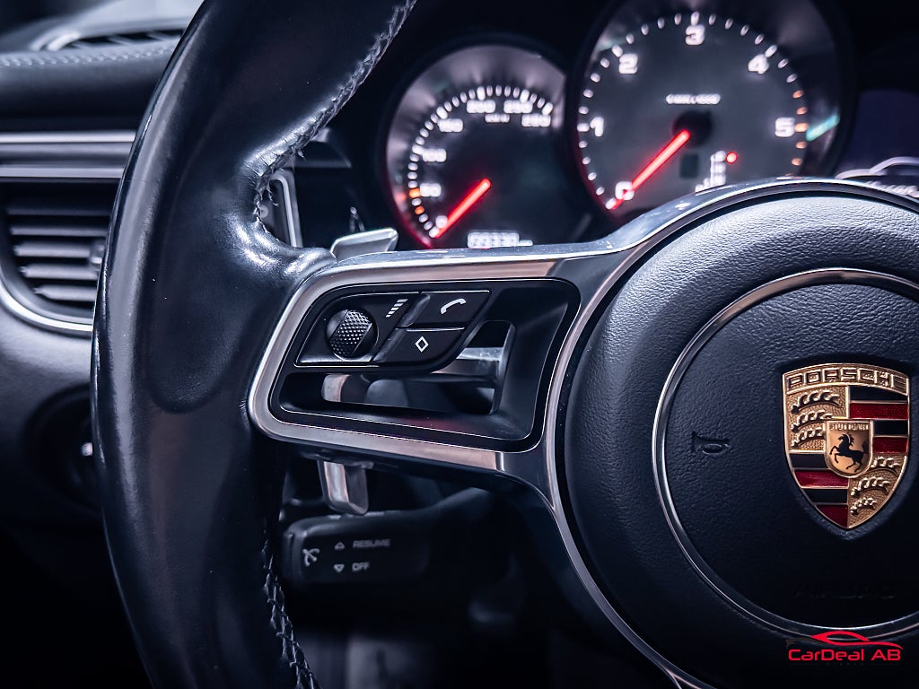 PORSCHE MACAN - S DIESEL - 258 CV - SPORT CHRONO - ATTELAGE