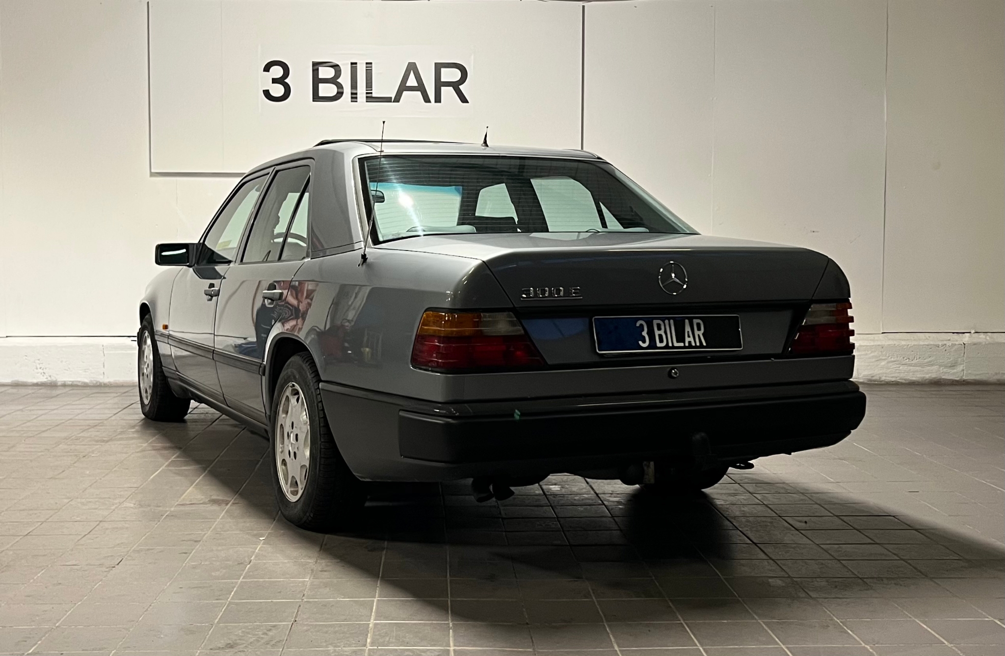 Mercedes-Benz 300 1989, bild 6/33