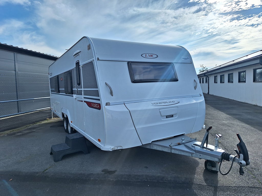 LMC Musica 635 E Långbädd