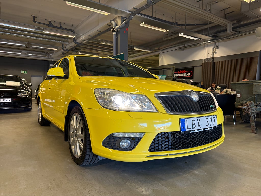 Skoda Octavia RS 2011 - miniatyr 5