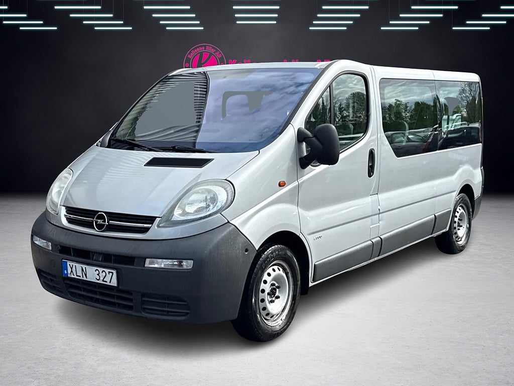 Opel Vivaro Kombi 2.9t 2.0 9-seater