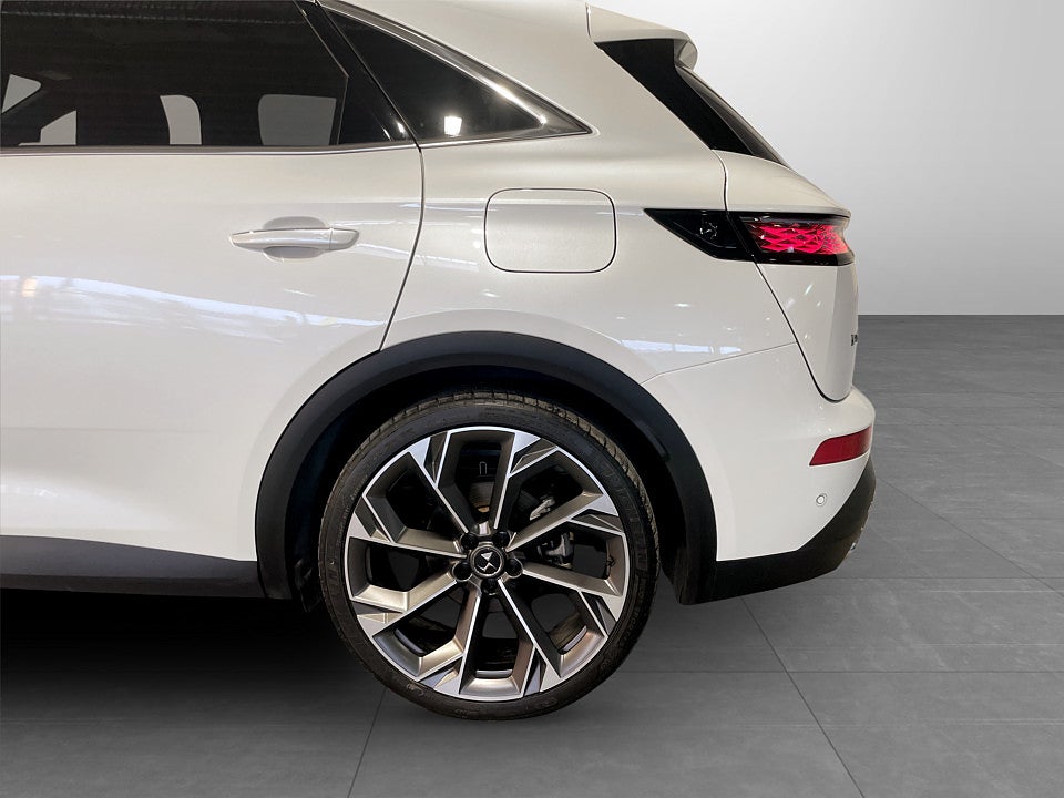 Bild på DS 7 Crossback Exclusive E-Tense 360hk Aut 4WD PANO FOCAL ELSTOL