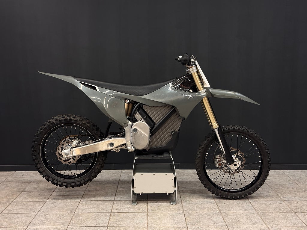 Stark Varg MX 80hk 2024 | Garanti till 2028 | Endast 41H 