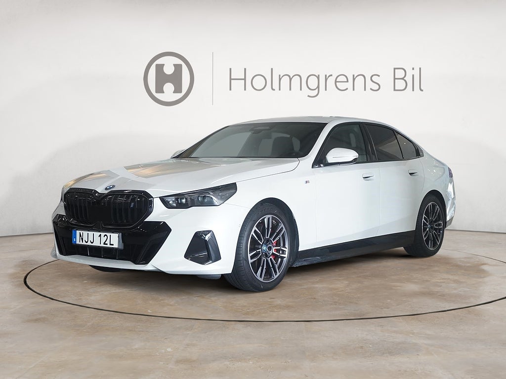 BMW i5 eDrive40 Sedan 3,65% ränta M Sport Pro DAP Drag