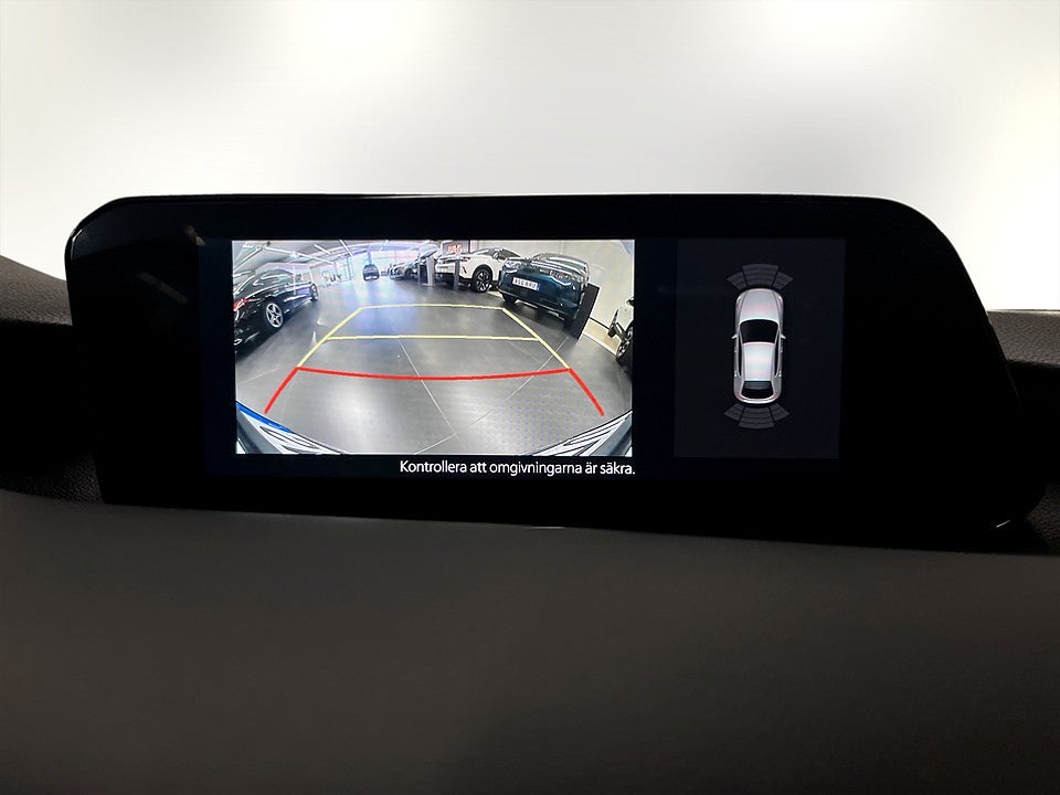 Bild på Mazda 3 Sky 2.0 SKYACTIV-G M 150hk Aut B-KAMERA CARPLAY