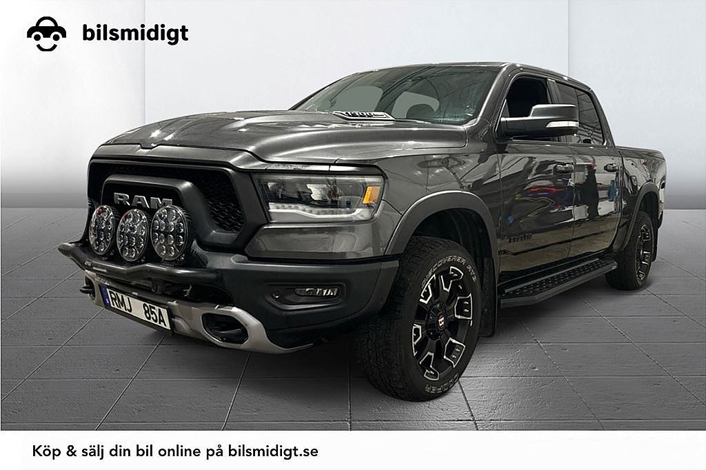 Dodge RAM 1500 Crew Cab 5.7 V8 HEMI 4x4 REBEL Drag Läder Pano Navi Kamera 