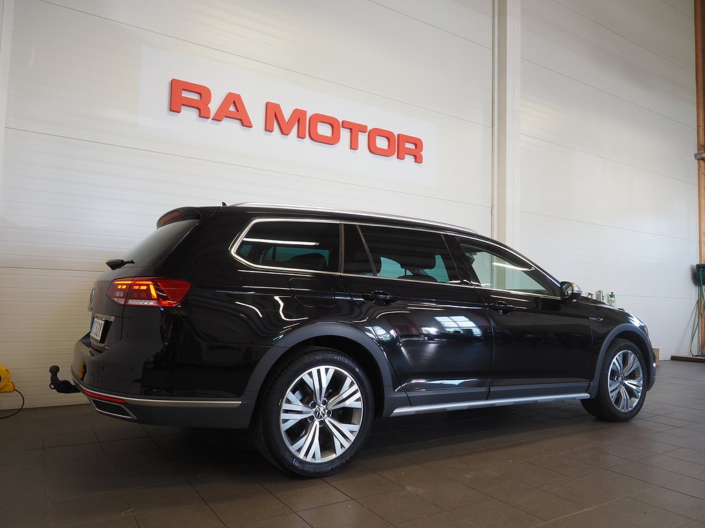 Volkswagen Passat Alltrack 2.0 TDI 4Motion Drag B-Kam D-Värm 2023