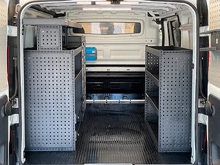 Renault Trafic Skåpbil 2.9t 1.6 dCi 125hk Kamera/Drag/MOMS