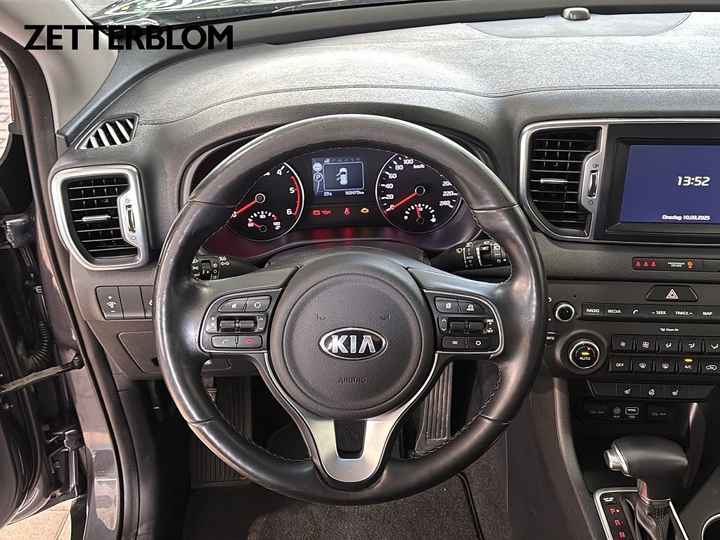 SUV Kia Sportage 12 av 16