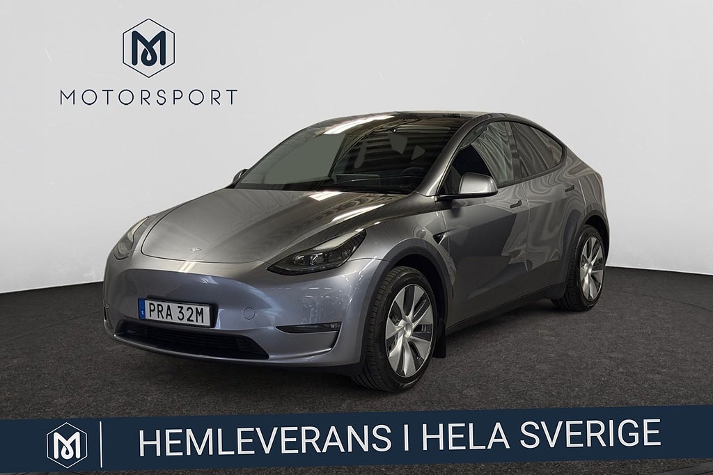 Tesla Model Y Long Range AWD 514hk DRAGKROK Panorama Autopilot Navi 