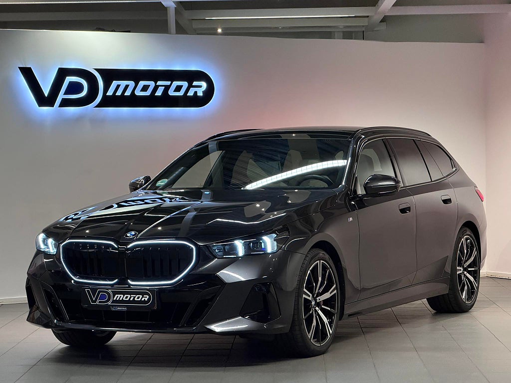BMW 5 Series 540 2025