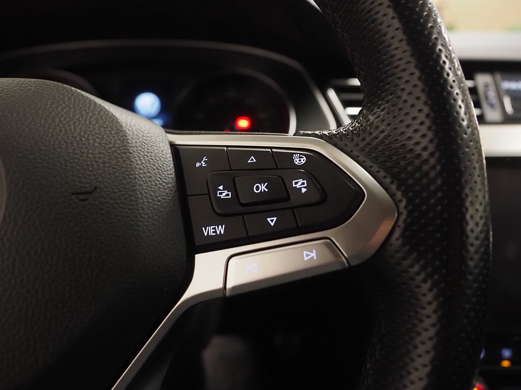 Volkswagen Passat Alltrack 2.0 TDI 4Motion Navi B-Kam D-Värm 2020