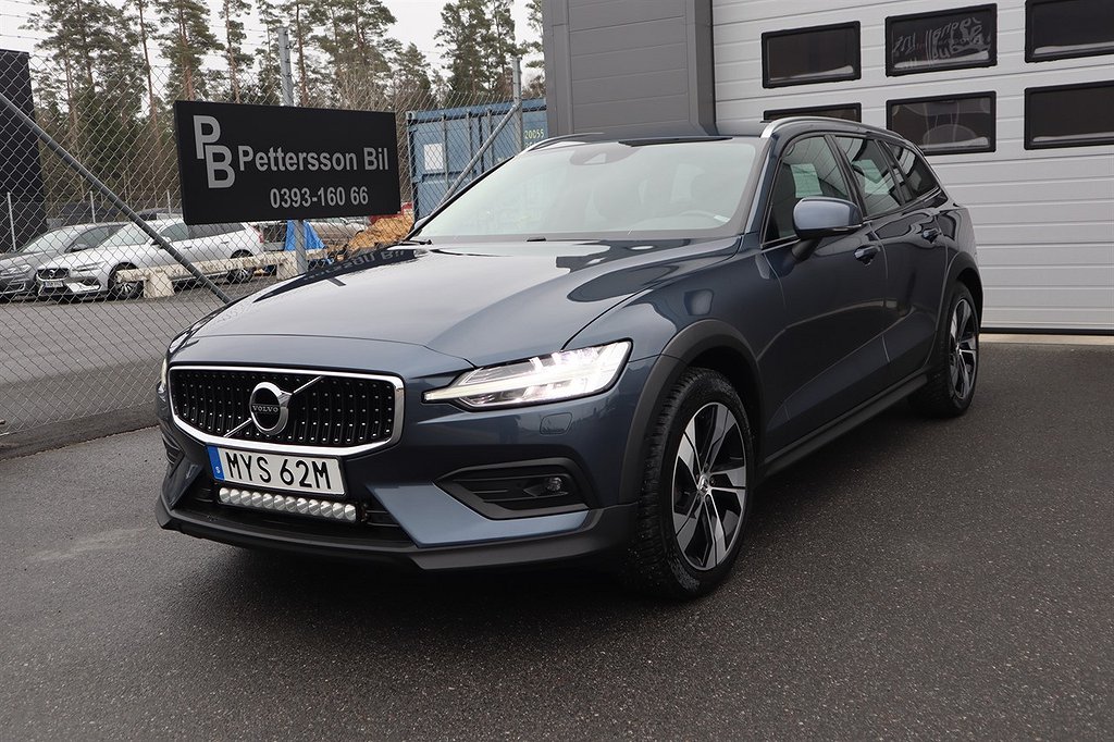 Volvo V60 Cross Country D4 AWD Advanced SE II DRAG GPS VHJUL