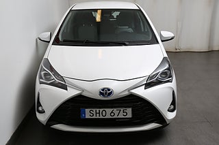 Halvkombi Toyota Yaris 5 av 25