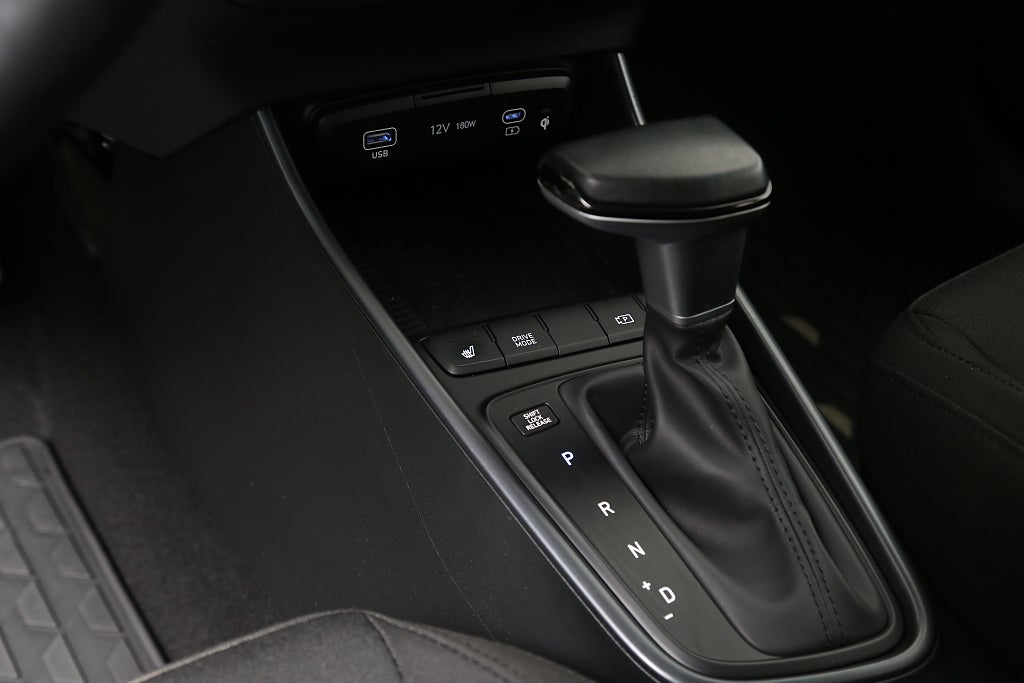 Hyundai Bayon 1.0 MHEV Automat Advanced | Kamera Navi