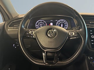 Volkswagen Tiguan Allspace 7-sits 2.0 TDI GT 4M Drag Dvärme S&V B-Kamera – bild 9