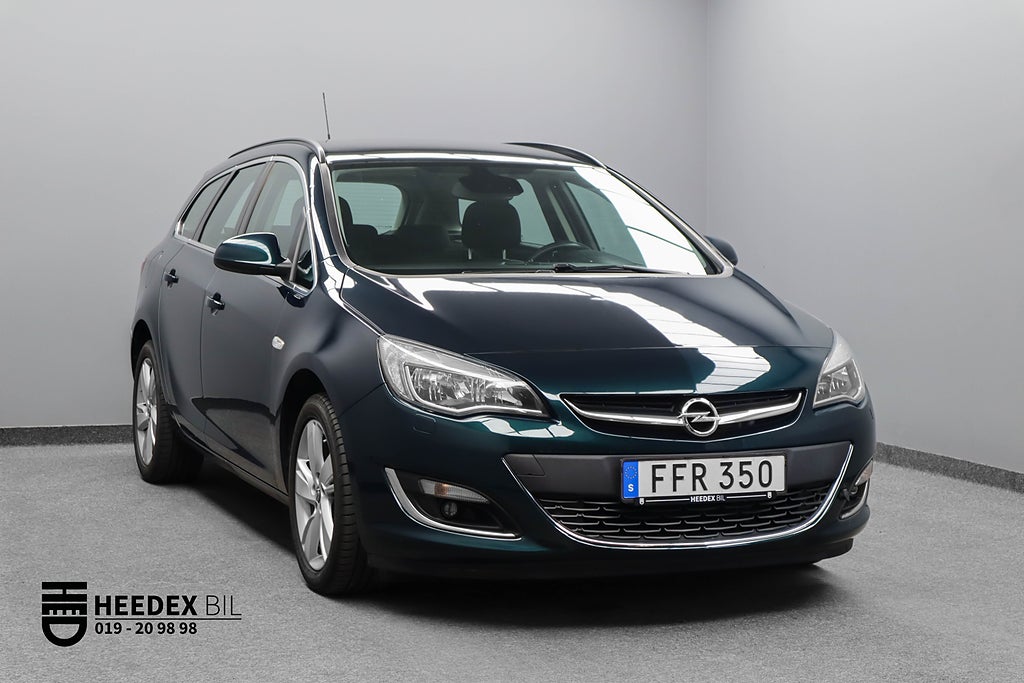Opel Astra Sports Tourer 1.4 Turbo 140hk Sport Lågmil M&K