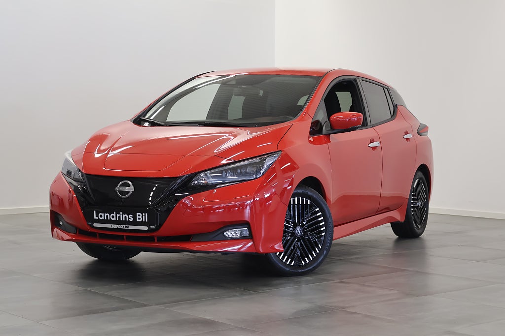 Nissan Leaf N-Connecta 40 kwh 360°Kam Navi Värmepump