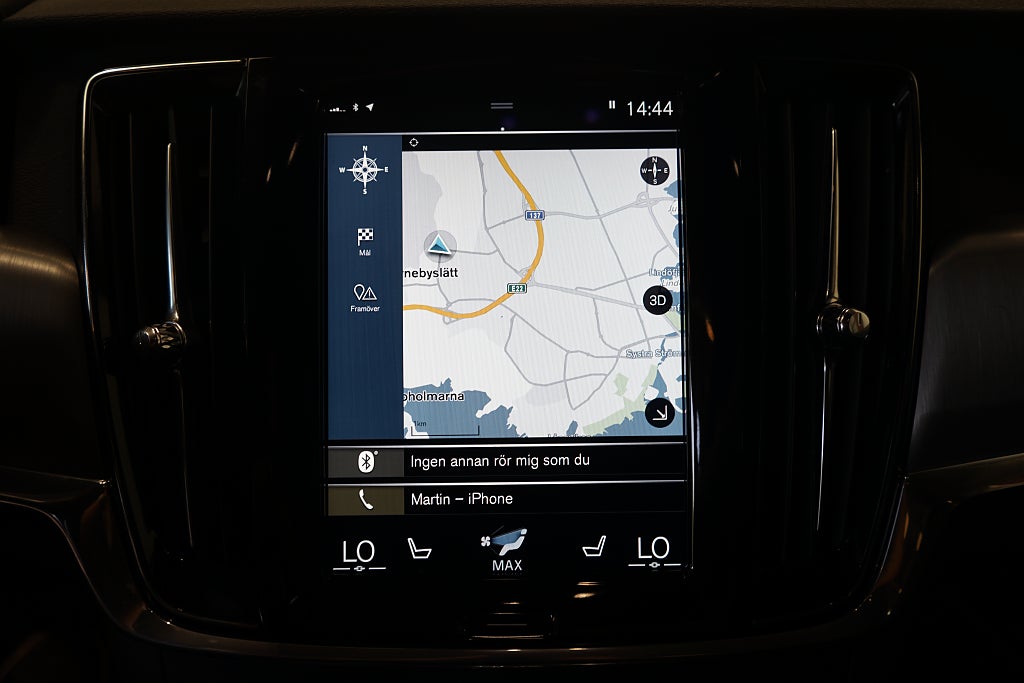 Volvo S90 D4 Automat Momentum Navigation