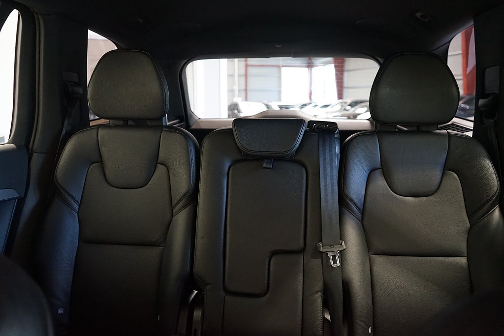 Volvo XC90 D5 AWD Inscription Värmare Dragkrok B-kamera 225hk