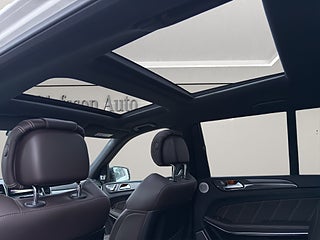 SUV Mercedes-Benz GLS 6 av 26